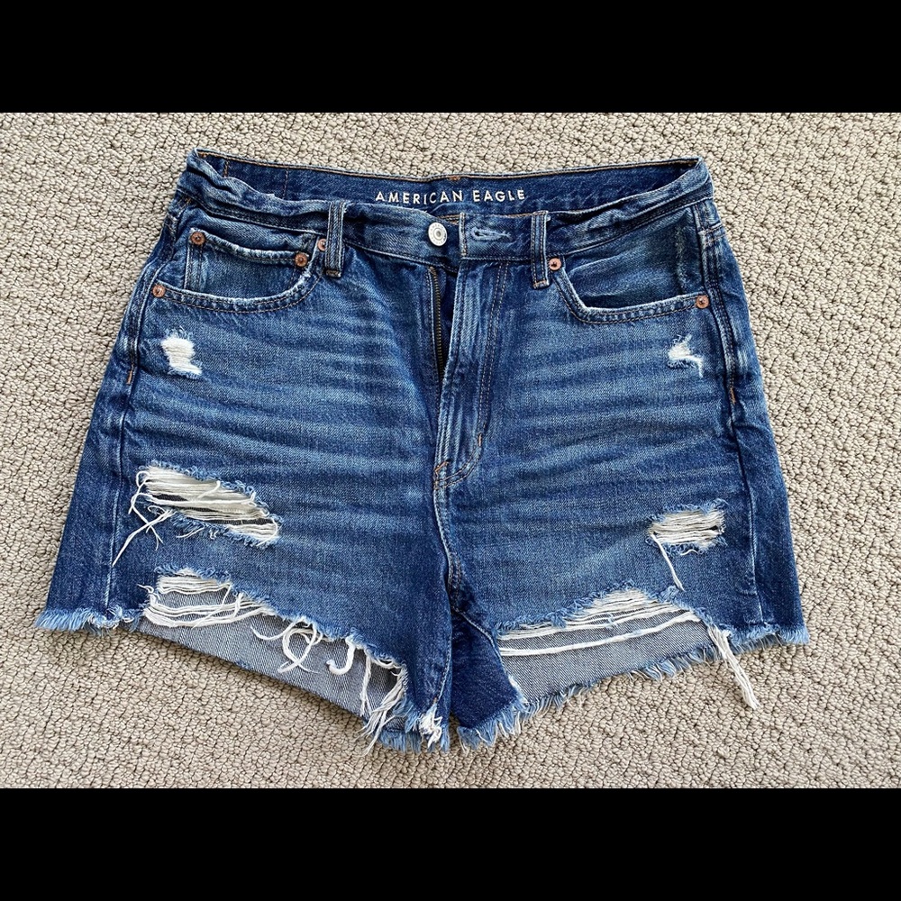 High waisted 90s boyfriend jean shorts